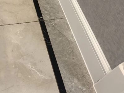 美容膠可以用在墻布嗎？怎么施工？