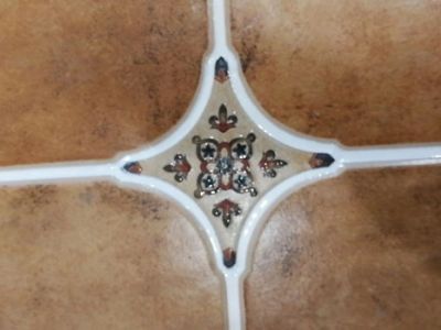 啞光美縫劑與水瓷哪個(gè)更適合家居美縫使用？