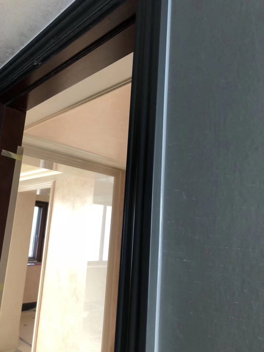 玻璃膠和美容膠，哪種更好？